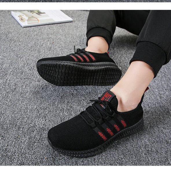 Men’s Lightweight Summer Running Shoes – Slip-On Breathable Sneakers