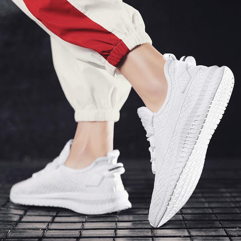 Men’s Lightweight Summer Running Shoes – Slip-On Breathable Sneakers